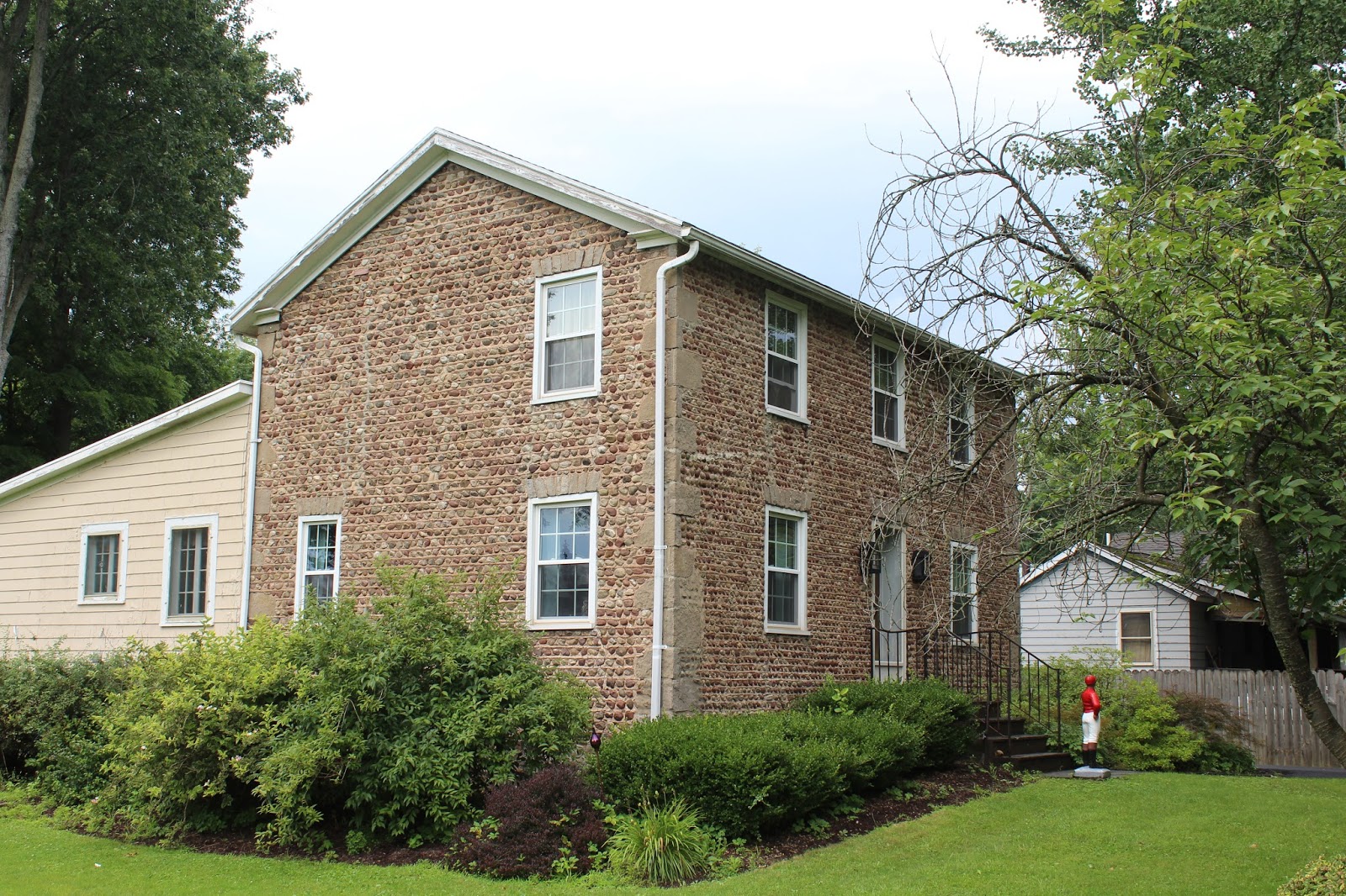 4057 N. Main St., Marion (2)